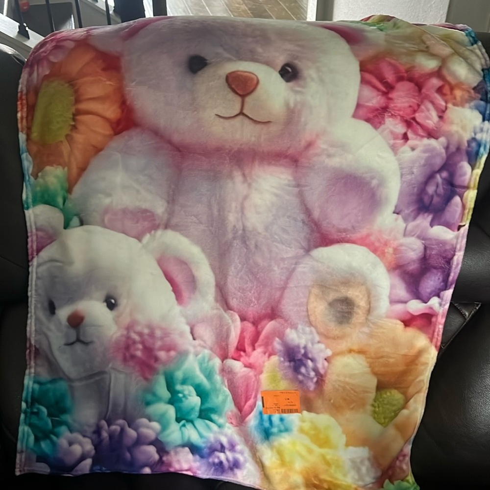 3D Plush Teddy Bear and flowers print Throw Blanket
